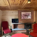 Chalet Minga Mal Otel *